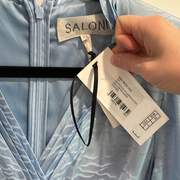 LAST CHANCE - Saloni Dress - Picture 2 of 4